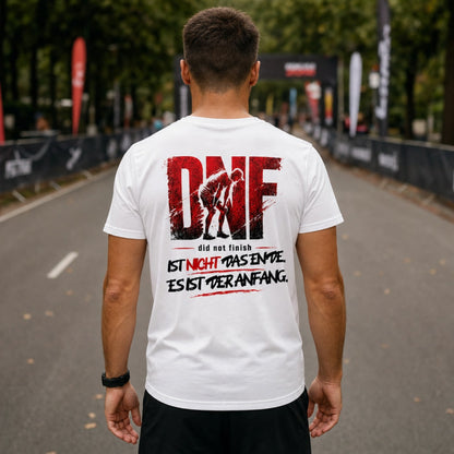 DNF – IST NICHT DAS ENDE. ES IST DER ANFANG. (Premium Organic T-Shirt)
